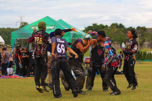 導與國際經 導與國際經