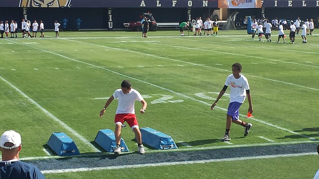 出对比赛的 出对比赛的