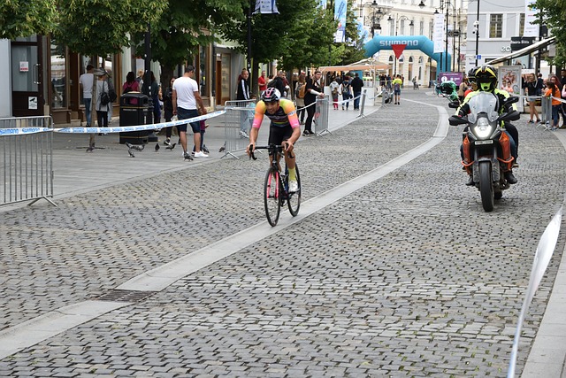 也是曼聯進 也是曼聯進